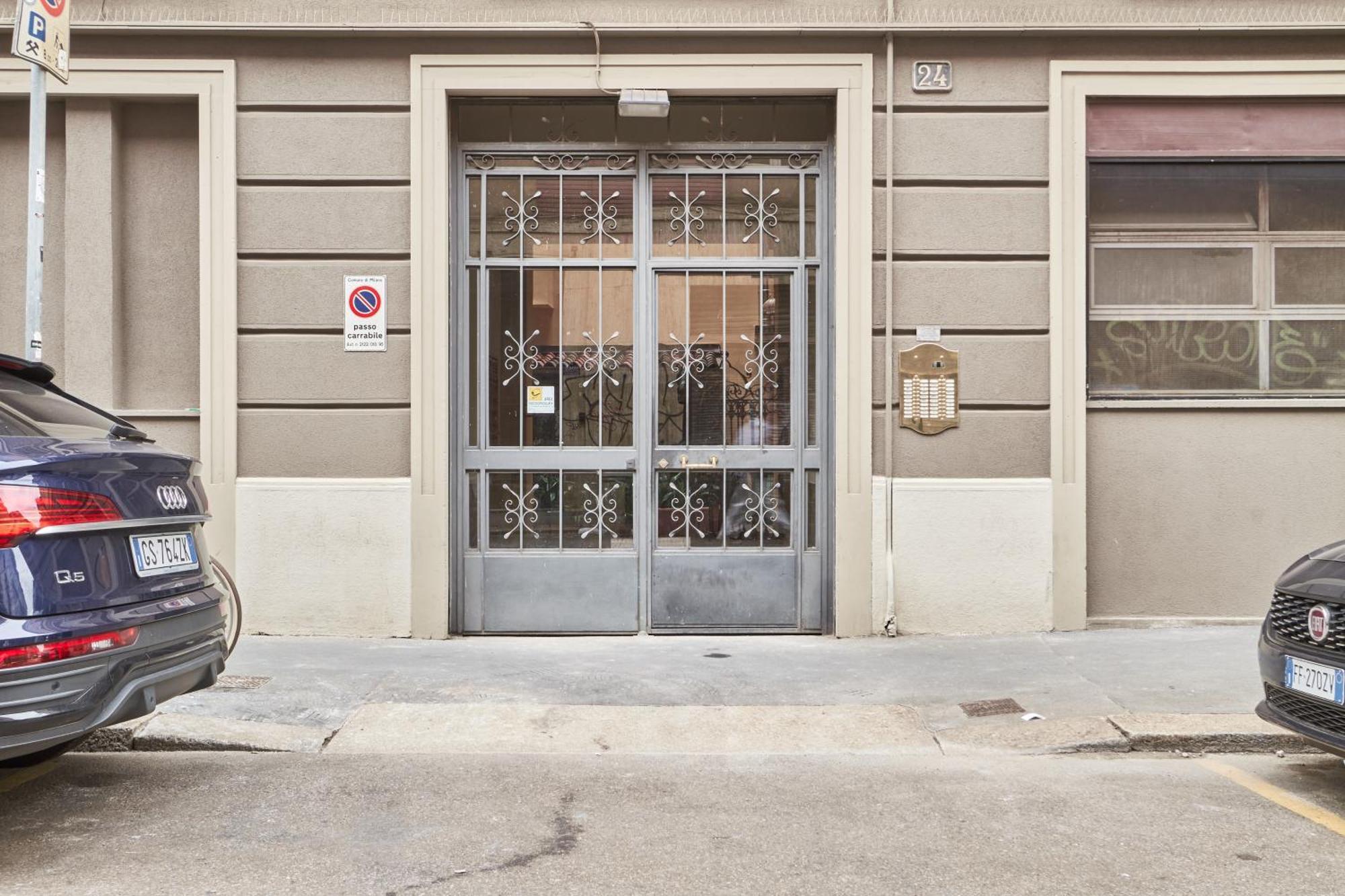 Elegante appartamento minimal dai tocchi botanici Milano Esterno foto