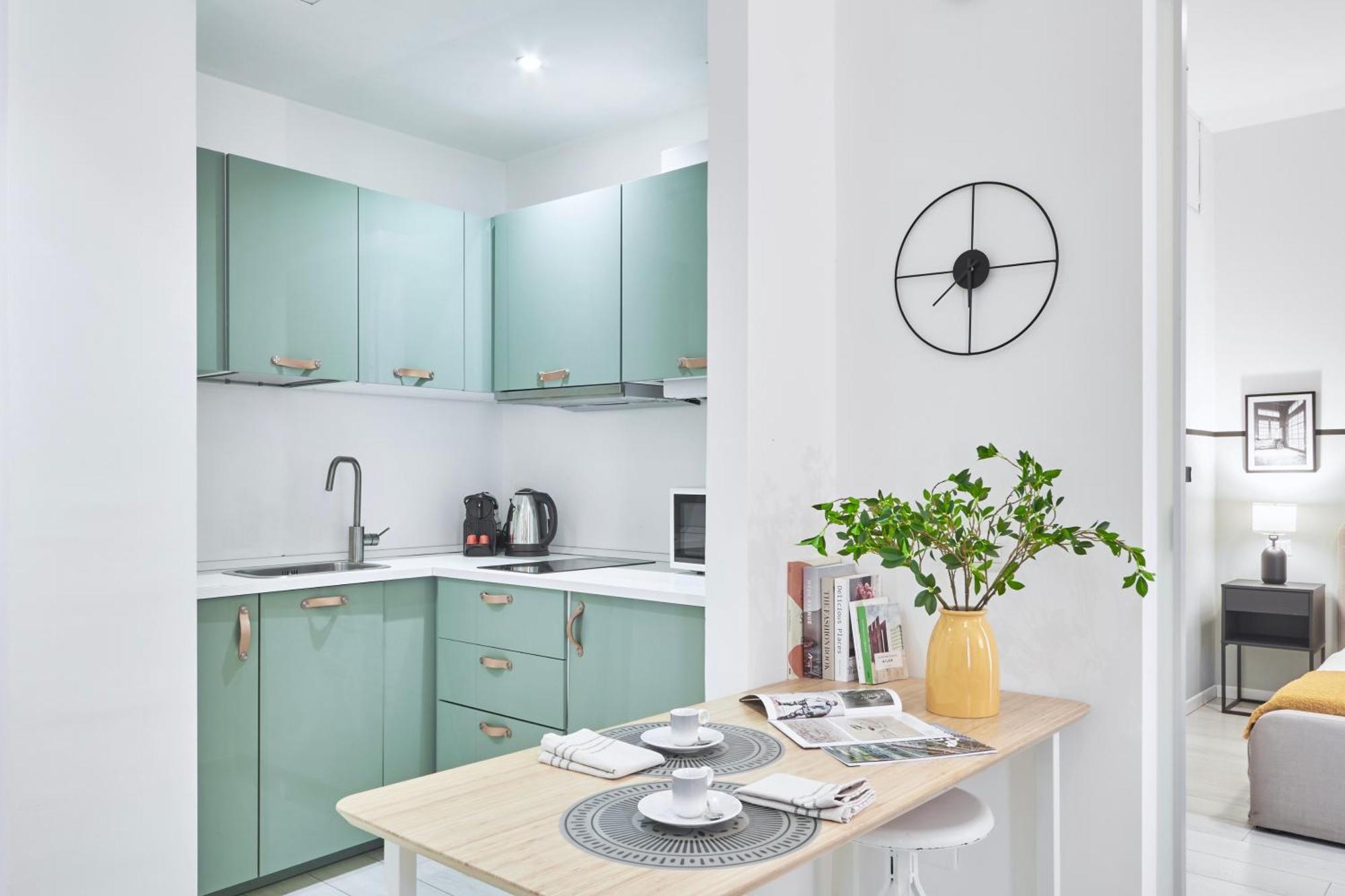 Elegante appartamento minimal dai tocchi botanici Milano Esterno foto